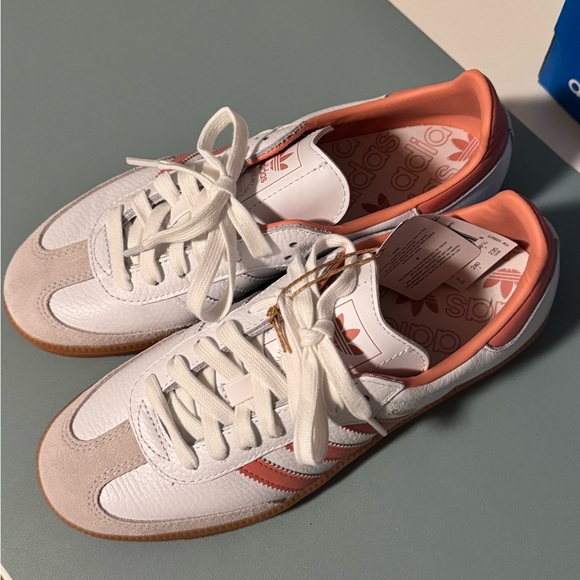 NWT Adidas Samba OG, White/Wonder Clay/Gum W7 - Picture 2 of 7
